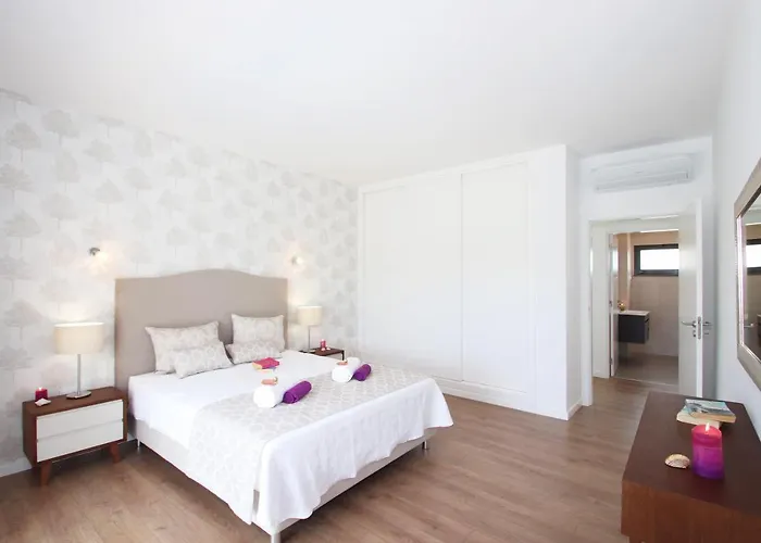 Villa Riviera By Algarve Vacation *