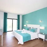 Riviera By Algarve Vacation Villa *