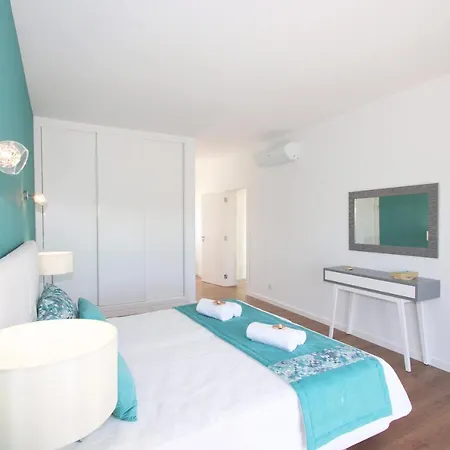 Villa Riviera - Com Piscina Aquecivel, 2 Jacuzzis E Bbq Em