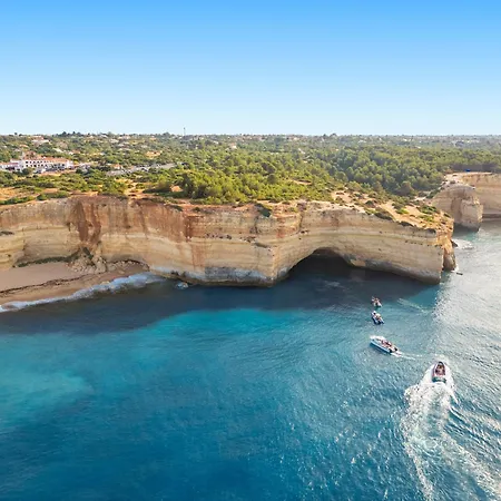 Riviera - Com Piscina Aquecivel, 2 Jacuzzis E Bbq Em Armação de Pêra